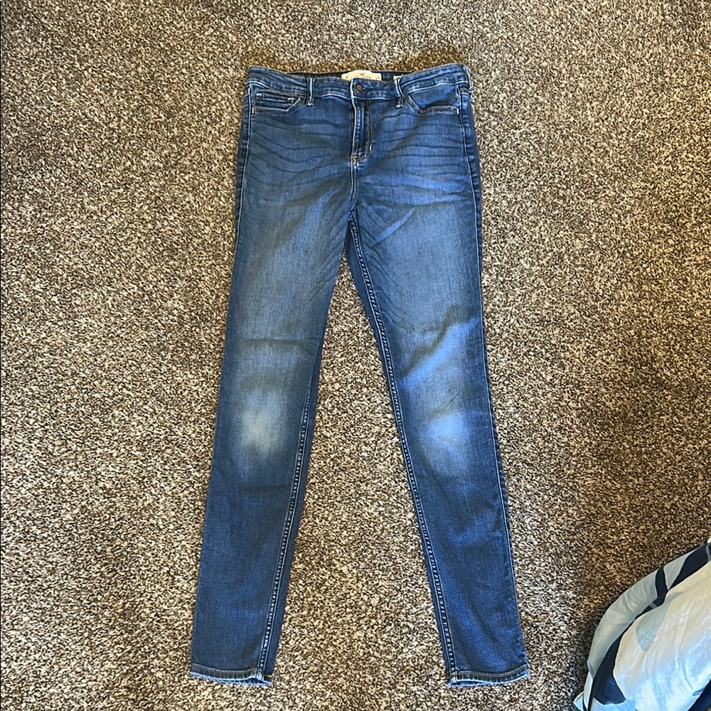 Hollister Women's Classic Blue Skinny Jeans